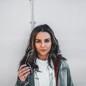 Meet your Posher, Harper